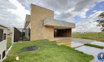 Imagem 2: Casa no condomínio Terras Alpha 1 c/ 175 m² com 3 suítes plenas