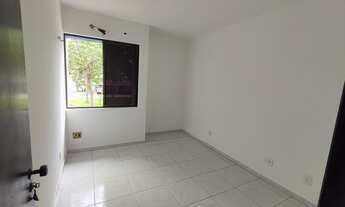 Imagem 7: Apto de 140m² primeiro andar Cond Versalhes Renascença próximo ao CEUMA 03 qtos S/ 01 suít