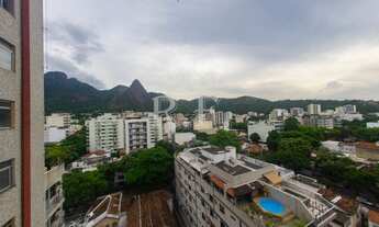 Imagem 2: Oportunidade ! Rua Grajaú, 3 quartos, 3 banheiros, 2 vagas na escritura, Portaria 24 horas