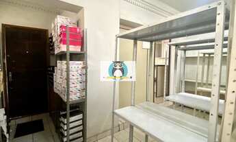 Imagem 5: Casa mista residência e loja desocupada, 365m2, 3 dorm, 5 vagas, em frente hospital Cruz A