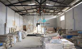 Imagem: Lote/Terreno para venda possui 900 metros