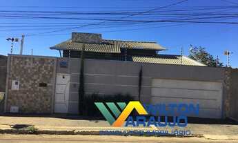 Imagem: Casa com Piscina e academia