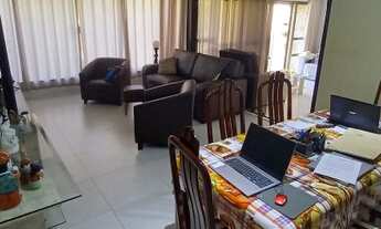 Imagem 7: Duplex para venda tem 325 metros quadrados com 4 quartos