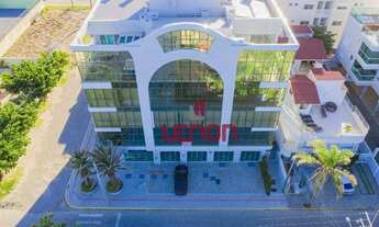 Imagem: Sala comercial a 40 metros da Praia do Mariscal