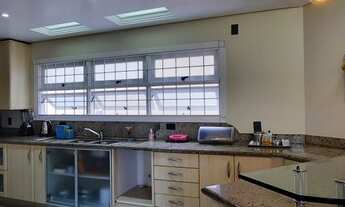 Imagem: Casa em condomínio fechado à venda com