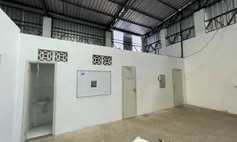 Imagem 6: GALPÃO A 50 METROS DA AVENIDA DAS TORRES COM 540m2, 5m DE PÉ DIREITO, AGUA DE POÇO