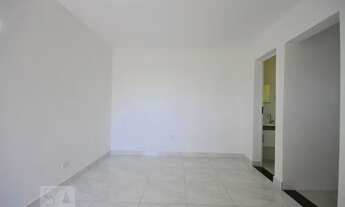 Imagem 2: Apartamento para Aluguel - Vila das Mercês, 1 Quarto, 30 m2