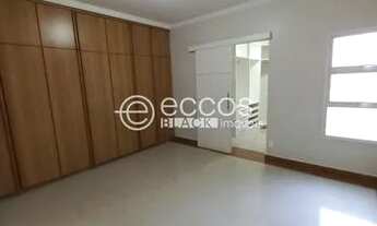 Imagem 4: Casa para aluguel, 4 quartos, 3 suítes, 4 vagas, Saraiva - Uberlândia/MG