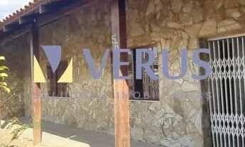 Imagem: Casa com 03 Quartos