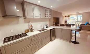 Imagem 4: 3986 - APARTAMENTO NO AMORES DA BRAVA PARA LOCAÇÃO ANUAL