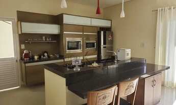 Imagem 6: Casa - Jacareí - Loteamento Villa Branca - 3 Dormitórios - 250m² - Estuda Permuta