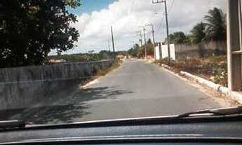 Imagem 2: Terreno para venda tem 2000m2 a cerca de 600m da beira da Praia de Panaquatira