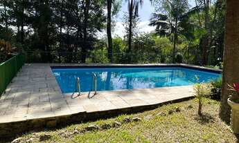 Imagem 2: Sobrado para venda com 370 metros quadrados com 3 quartos em Roseira - Mairiporã - SP