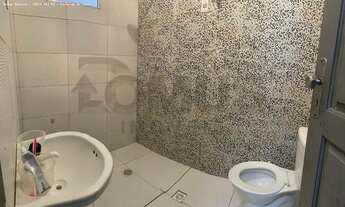 Imagem 2: Confira! Casa à Venda Com 4 Quartos | 2 Banheiros