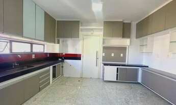 Imagem 4: Apartamento Apartamento com 3 dormitórios