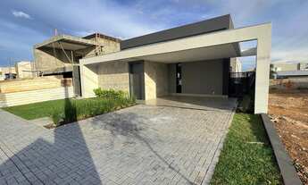 Imagem 2: Casa térrea perfeita no Condomínio Florais do Valle