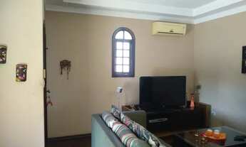 Imagem 7: Casa para aluguel com 202 metros quadrados com 4 quartos em Jardim Santa Maria - Jacareí