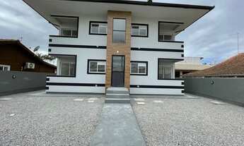 Imagem 2: Apartamento no Aririú com 2 quartos sendo 1 suíte 2 banheiros e 2 vagas