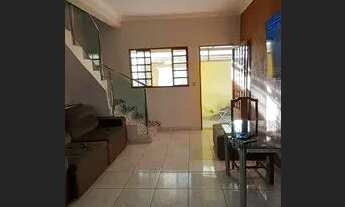 Imagem 5: Alugo casa de 2 quartos duplex - Bairro Floresta Encantada em Esmeraldas/MG