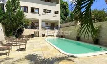 Imagem 3: Casa para venda possui 550 metros quadrados com 5 quartos em Boa Vista - Porto Alegre - RS