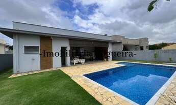 Imagem 2: Linda casa com 3 dormitórios no Ninho Verde 1, excelente área de lazer, local tranquilo