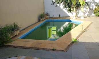 Imagem 6: CASA COM 03 SUÍTES E PISCINA PARA LOCAÇÃO NO BAIRRO JD. ACLIMAÇÃO