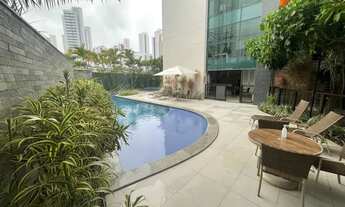 Imagem 4: Super reformado 2 quartos todo mobiliado em Boa Viagem andar alto linda vista