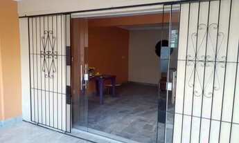Imagem 3: Casa na Batista Campos, 7 quartos sendo 5 suites - 350m²