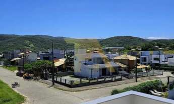 Imagem 6: Casa moderna com 3 quartos, rooftop e acabamentos de luxo no bairro Ambrósio - Garopaba