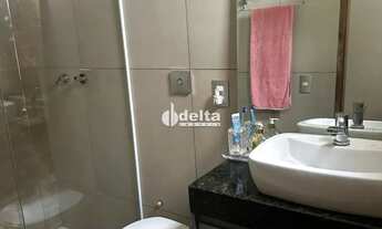 Imagem 14: Casa residencial com 3 quartos sendo 1 suíte disponível para locação no bairro Jardim Botâ