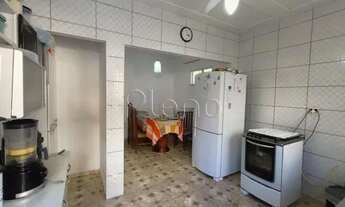 Imagem 7: Casa à venda em Valinhos, Vila Santo Antônio, com 2 quartos, com 145 m²