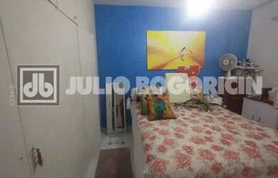 Imagem 9: BOTAFOGO - RUA DONA MARIANA - PRÉDIO COM INFRA TOTAL - PISCINA - SAUNA - PLAY - VARANDA