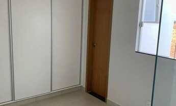 Imagem 2: Apartamento no térreo jardim América