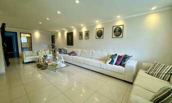 Imagem 5: Imperdível] Belíssima e ampla casa à venda no bairro do Farol - 5 quartos (3 suítes