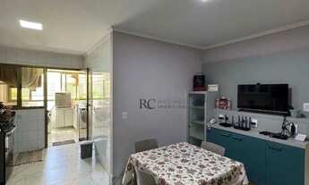 Imagem 3: Frente ao mar 180m² de elegância e conforto Um apartamento imponente, com 180m², quatro q