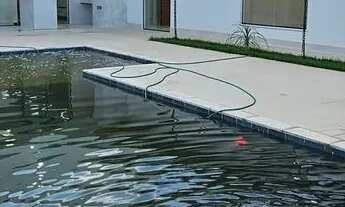 Imagem 3: Imóvel para venda tem 300 metros quadrados com 4 quartos em Ouro Verde - Teixeira de Freit