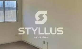 Imagem 4: Apartamento 68m², 2qts, vaga escriturada, elevador e dependência. Vazio. M87S