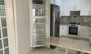 Imagem 2: Casa para Locação em Londrina, Centro, 3 dormitórios, 1 suíte, 3 banheiros, 6 vagas