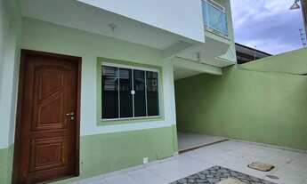 Imagem 2: Dúplex três quartos sendo uma suíte, jardim Vitória Macaé RJ!