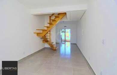 Imagem 4: Casa em Porto Alegre, no bairro Hípica, com 2 dormitório(s), e 2 banheiros, à ve