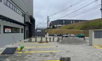 Imagem 3: Imóvel para aluguel possui 4000 metros quadrados