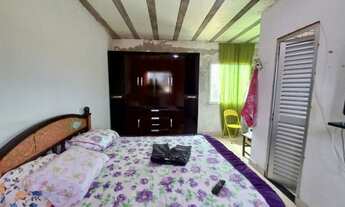 Imagem 5: Sobrado com 2 Lajes, Vazado, mais 1 Barraco, Ótimo para Investir ou Morar