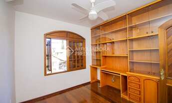 Imagem 2: PORTO ALEGRE - Casa Padrão - Jardim Botânico