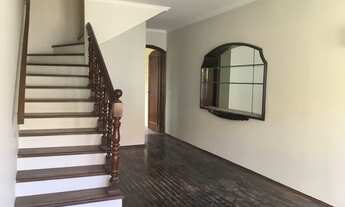 Imagem 2: SOBRADO ESPAÇOSO COM 200 m² - 3 DORMITÓRIOS SENDO 1 SUÍTE - 3 VAGAS