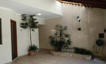 Imagem 3: Sobrado espaçoso com elevador Localização Privilegiada