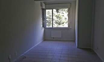 Imagem 4: ULTIMO ANDAR FUNDOS COM VISTA PARA O VERDE