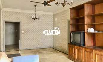 Imagem 2: 3 qtos c/dep.compl e 1 vaga na escritura - 124m2 - necessita reforma - Próx Praia Posto 5