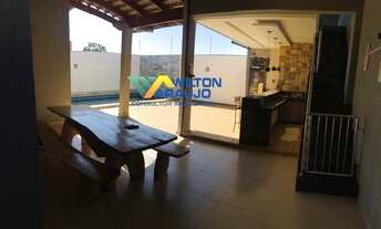 Imagem 4: Casa com Piscina e academia