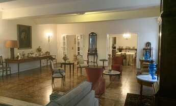 Imagem 5: Na tradicional Paissandu, em imponente prédio ajardinado