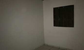 Imagem 4: Kitnet com quintal e garagem